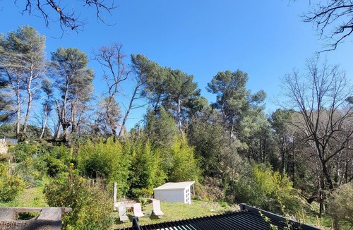 Villecroze House | Quiet Provencal country house on 18000 m² of land