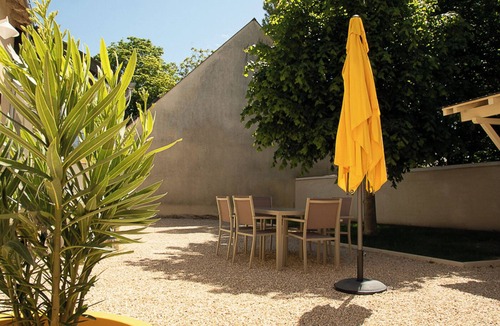 Beaumont-en-Veron House | Quiet, spacious house close to all amenities and lush countryside
