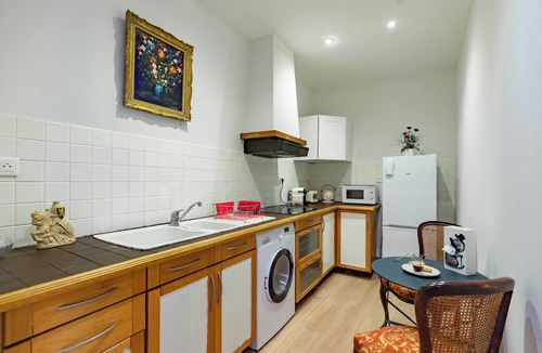 Les Chalets - Saint-Aubin - Saint-Etienne Apartment | Quiet T3- Hyper Centre Toulouse - Comfortable beds, air conditioning, hysterical heart