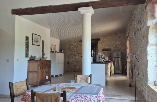 Lacaussade House | Quiet, unoverlooked country house with private saltwater pool