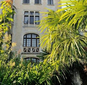Jonzac Apartment | Résidence du Château