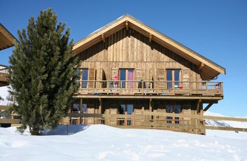 Fontcouverte-la-Toussuire Apartment | Résidence Goélia Les Chalets des Cîmes