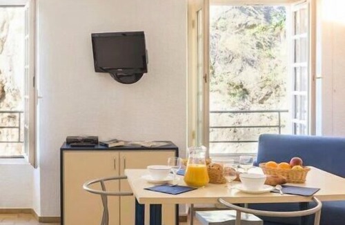 Villefranche-sur-Mer Apartment | Résidence Le Palais de la Marine - Maeva Selection - Studio 2 People