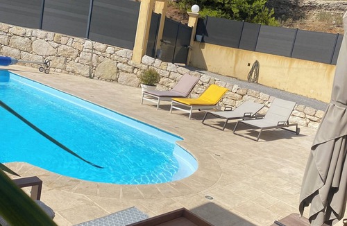 Carros Apartment | Relaxation in Villa with swimming pool, NICE 15 min away