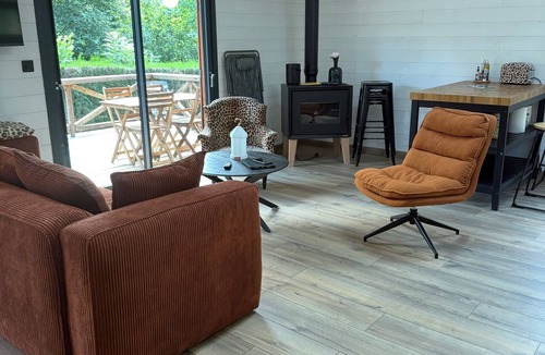 Gere-Belesten Ski Chalet | Renovated chalet in Gère Belesten near Laruns with mountain views