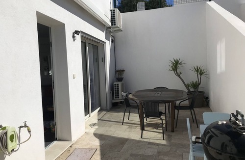 Sainte-Maxime Villa | RENTED VILLA F3 RENTED IN THE GREEN AREA