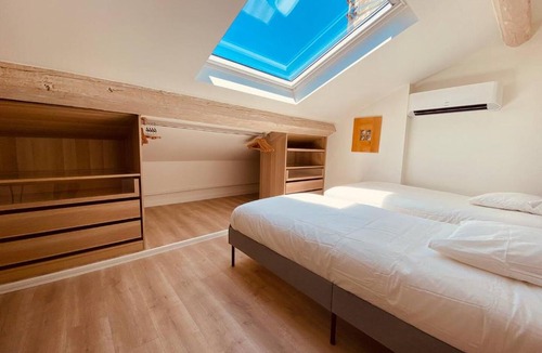 Prado - Republique Apartment | REP4 - Loft 3 Pièces avec ascenseur privé
