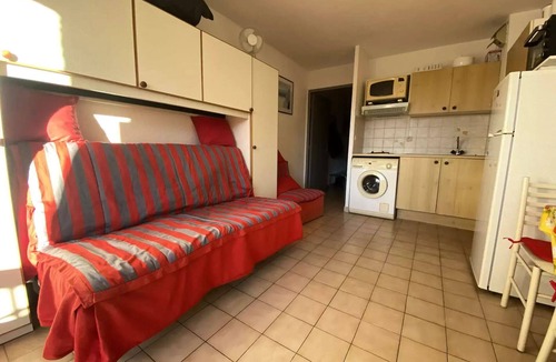 Sainte-Maxime Apartment | Residence Domaine Du Preconil - Studio for 4 People