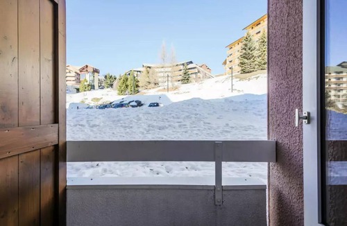Eclose-Ouest Apartment | Residence Les Horizons d'Huez - maeva Home - 2 room apartment for 4 people Selection