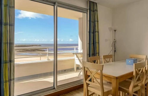 Pornichet Apartment | Residence Les Océanes - maeva Home - Comfort 2 Room Apartment 6 People - sea view