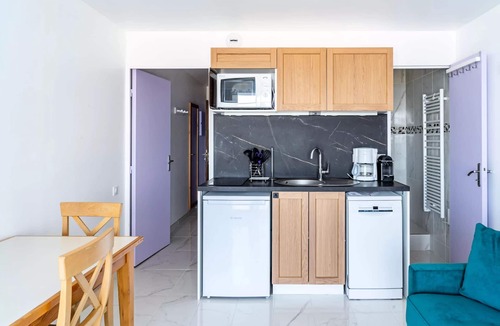 Pornichet Apartment | Residence Les Océanes - maeva Home - Cozy studio for 4 people with sea view Selection - super Home