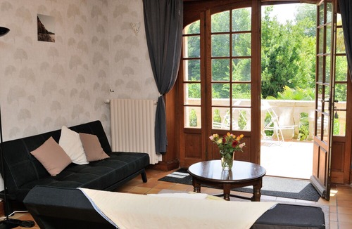Jonzac Villa | Residence of Château Jonzac