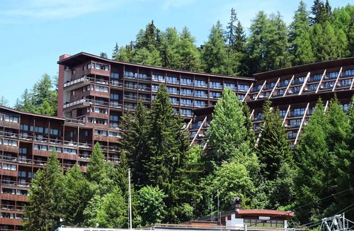 Arc-1600 Apartment | Residence Roc Belleface C - Pleasant and spacious four rooms equipped for 10 people with panoramic views in a residence with swimming pool and sauna