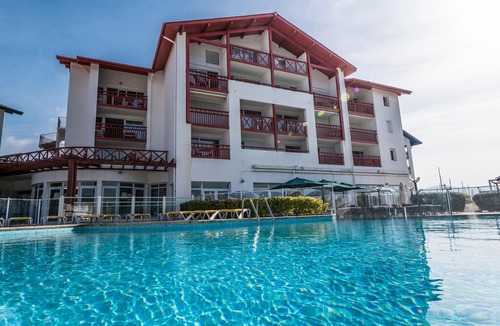 Hendaye Apartment | Residence Sea and Golf Sokoburu - Studio 2 People Side Patio