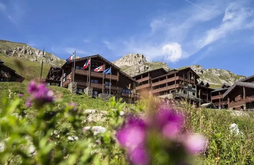 Les Almes Apartment | Residence Village Montana Tignes * - 3 Room Apartment 4 People
