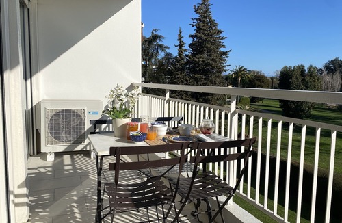 La Napoule Apartment | Residential flat in walking distance (5 minutes) from the beaches, the village centre and the railway station.