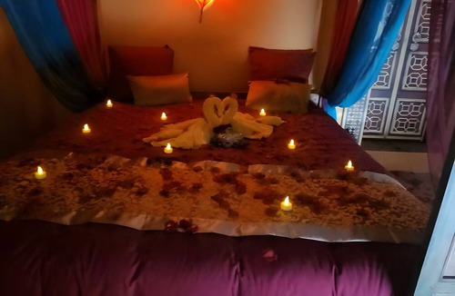 Besse-sur-Issole Bed & Breakfast | Riad 1001 Nights Guest Room