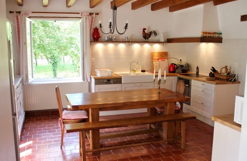Le-Petit-Pressigny House | Riverside cottage with large garden.
