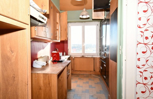 Soyaux Cottage | Romantic 3 bedroom two-story self-catered cottage with patio and shared pool