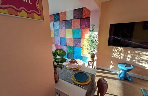 Plouay Apartment | Romantic Suite Bretagne Sud Balneo, Games&Cinema
