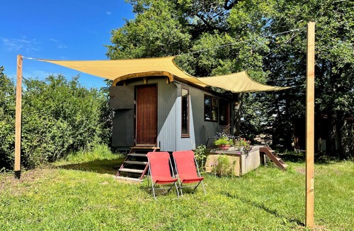 Capdrot Cabin | Roulotte Confortable Avec Vue Imprenable, Hamac et Sanitaires Séparés