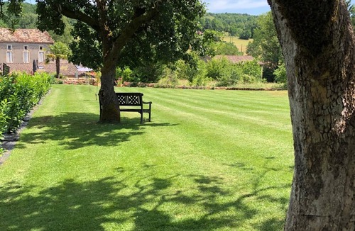 Lacapelle-Biron Cottage | Rustic stone barn in a charming rural village in walking distance to amenities