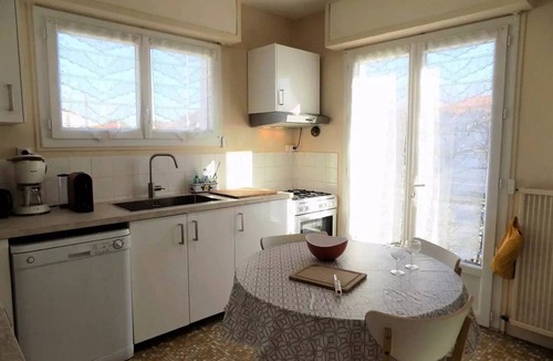 Saint-Georges-de-Didonne Villa | Saint Georges de Didonne - HOUSE near the town center and the beach