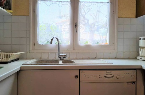 Saint-Georges-de-Didonne Villa | Saint Georges de Didonne - QUIET HOUSE with enclosed garden - NEAR SHOPPING AREAS