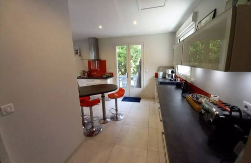 Saint-Palais-sur-Mer Villa | Saint Palais-sur-Mer - IDEAL LOCATION - BEAUTIFUL HOME - Platin Beach