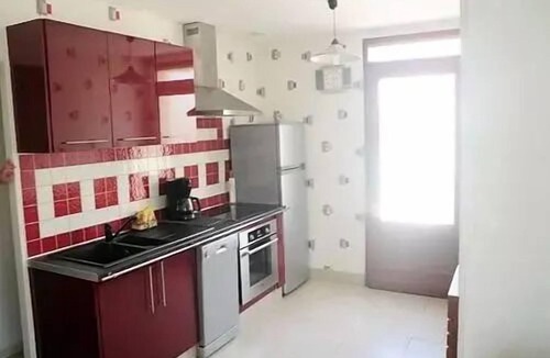 Saint-Palais-sur-Mer Villa | Saint-Palais-sur-Mer – SMALL HOUSE in a quiet area—near the beach and shops