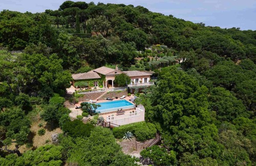 La Croix-Valmer Villa | Saint-Tropez peninsula Villa rental with breathtaking view