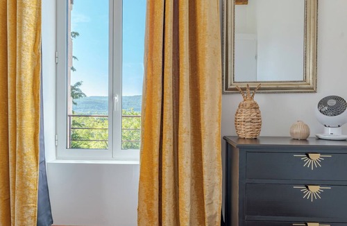 Vitrac Villa | Salvibabette, a light and spacious holiday home in a gastronomic area