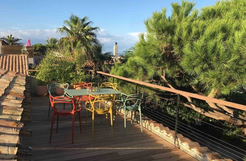 La Capte House | Sea view house a few meters from the beach and shops
