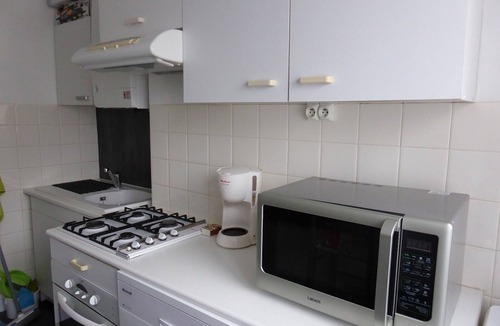 Les Sables d'Olonne Apartment | Seafront Apartment in Les Sables-d'Olonne – Renovated, 4 Guests, Balcony, Near Beach & Thalassotherapy