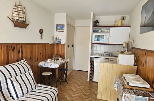 Saint-Hilaire-de-Riez Apartment | Seaside Studio with Terrace, 3 Sleeps, Beach Nearby, Parking Included