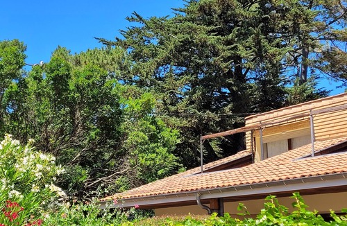 Mimizan Villa | Semi-detached house ideally situated on the banks of the Courant