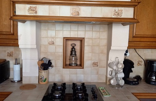 Les Sables d'Olonne Villa | Single-family home with a shaded garden, private garage, and all amenities.