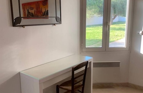 Le Bois-Plage-en-Re House | SINGLE-STOREY HOUSE WITH LARGE ENCLOSED GARDEN CLOSE TO THE BEACH FOR 6 PEOPLE