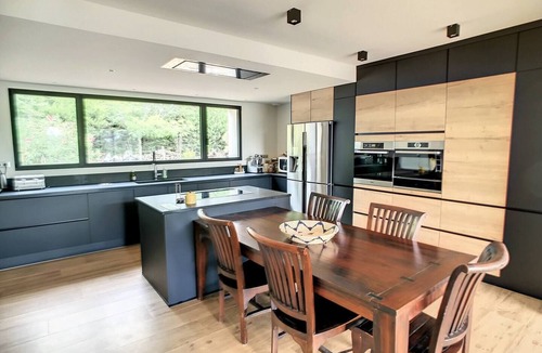 Biot Villa | Single-storey villa with apartment