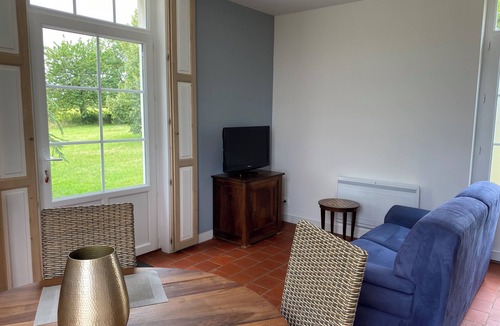 Soulaines-sur-Aubance House | Small 19th-century house surrounded by vines, Domaine viticole de Rochambeau