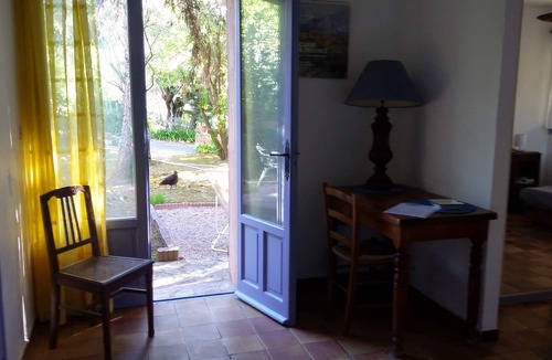 La Bocca Nord Apartment | So quiet and yet so near the sea and downtown!