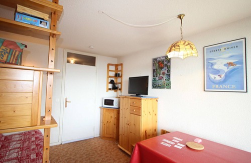 Chamrousse Apartment | South-facing Studio Chamrousse 4 pers. with balcony