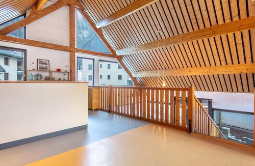 Saint-Colomban-des-Villards Apartment | Spacious Group Accommodation in the valley