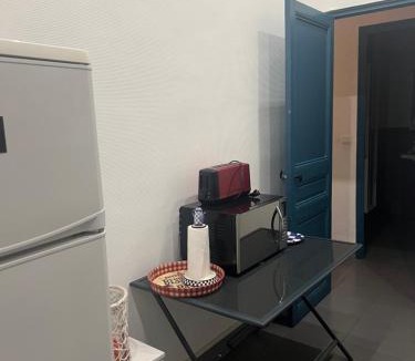 6th Arrondissement Apartment | Spacieux appartement T4 avec cours privée