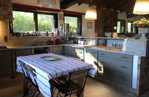 Saint-Geours-de-Maremne House | Spacious house in wooded grounds: Swimming pool/Jacuzzi and Tennis court