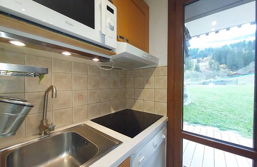Valmorel Apartment | Spacious 2-Room Apt for 5, Ski-In/Out, Near Lift & ESF, Well-Equipped, Valmorel