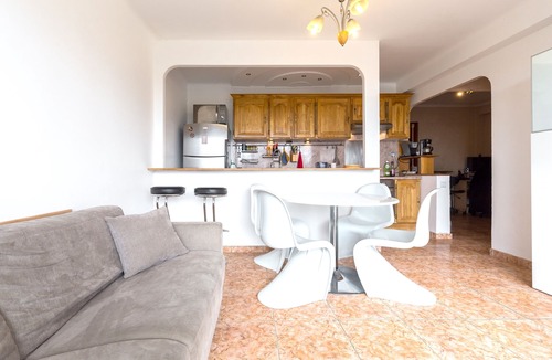 Antibes Apartment | Spacious and sunny apartement, few steps from sea and shopping facilities