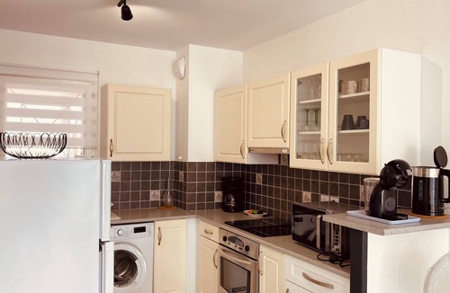 La Teste-de-Buch Apartment | Spacious apartment in La Teste-de-Buch