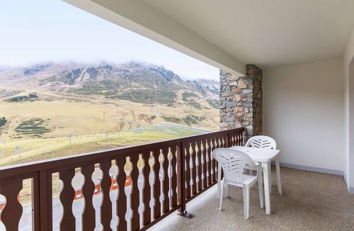 La Mongie Apartment | Spacious duplex with south terrace - 7 guests