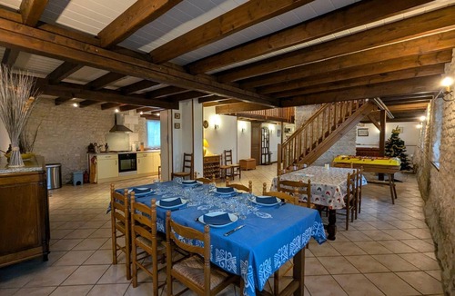 Angeduc Cottage | Spacious home with heated pool and pets allowed